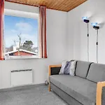 3 Bedroom Cozy In Casa de Férias